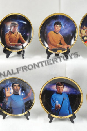 Star Trek 25th Anniversary 8 Plate Set Loose Complete