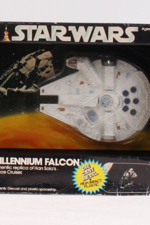 Millennium Falcon Diecast MIP C-7+