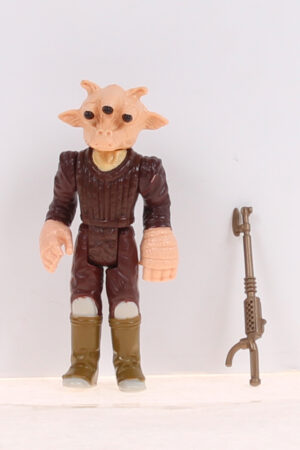 REE-YEES Figure Loose Complete C-9.5