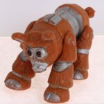 Daggit Dark Brown Battlestar Galactica Loose C-7+