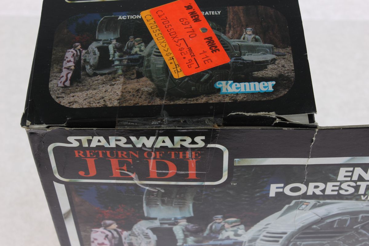 Endor Forest Ranger Vehicle MISB C-8.5+ - Image 3